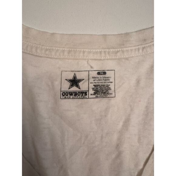 NFL Dallas Cowboys Team Apparel Pink Star Logo V-Neck T-Shirt Size M - Picture 3 of 5